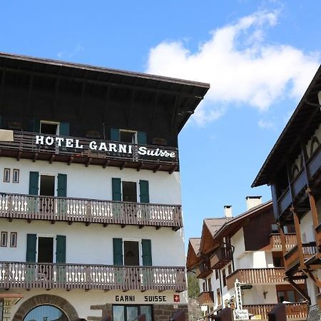 Hotel Garni Suisse Сан Мартино ди Кастроза Екстериор снимка