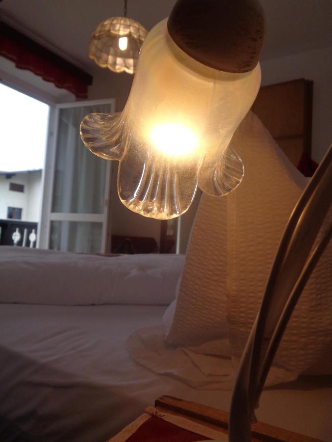 Hotel Garni Suisse Сан Мартино ди Кастроза Екстериор снимка